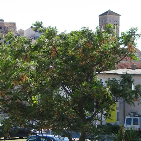 Apartment Centar Tudor *