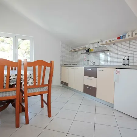 Centar Tudor Διαμέρισμα Χβαρ